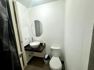 Modern apartment in Víctor Larco with view, TV, PS5