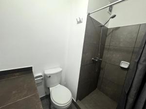 Modern apartment in Víctor Larco with view, TV, PS5