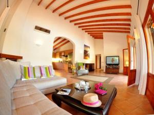 Holiday Home Villa Vista Verde mit Pool und Garten by Interhome