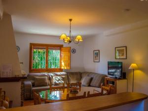 Holiday Home Ländliches Haus mit Jacuzzi by Interhome