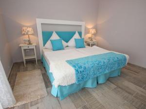 Apartment Apartment mit Terrasse- Pool und Garten by Interhome