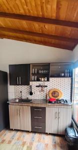 Family accommodation in downtown Itagüí