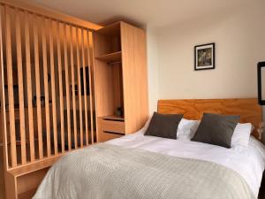 Loft Elegante con Vista a la Ciudad