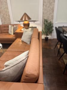 Beaufort Gardens Luxury Duplex Penthouse, Knightsbridge