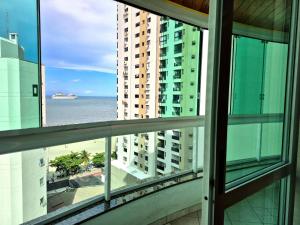 CURTA! | 172 | Quadra Mar | 3 Quartos (2 Suítes)