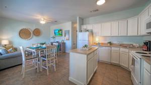 Sleeps 10 Two Condos. Pet-Friendly Beach access