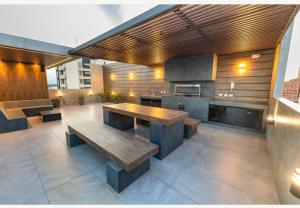 Beautiful Studio with a balcony at Equipetrol