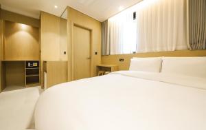 Busan Seomyeon Nestly Hotel