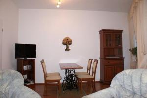 Am Ziegenmarkt - ABC83