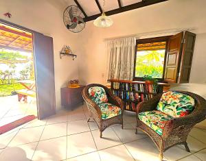 Casa de Praia Pé nareia 12 metros da arrebentação do mar. WIFI, ar, TV.