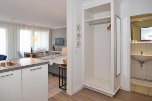 Metropol, Whg 2, Landseite