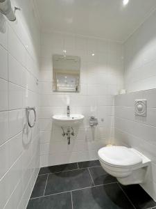 Metropol, Whg 338, Penthouse zur Landseite mit Inselblick 14OG