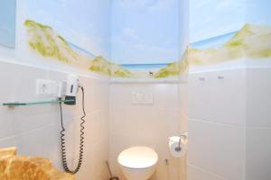 Meeresrauschen, Andreas-Dirks-Straße 5