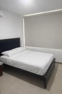 Elegant Chipipe Apartment Walk to the Beach