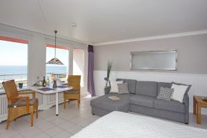 Metropol, Whg 6, Seeseite 1OG