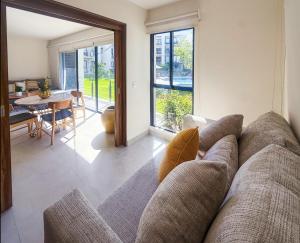 Puerto Vallarta Condominiums Apartment facing pool Security 24-7 Altea