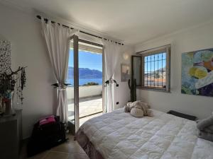 Villa with Panoramic Views