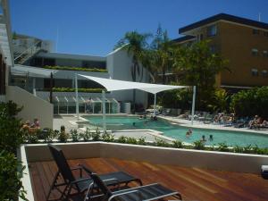 Mariner Shores Beach Club