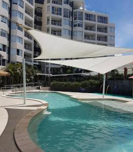 Mariner Shores Beach Club