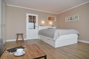 Metropol, Whg 268, Seeseite