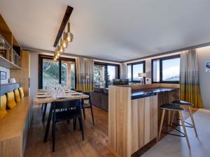 Duplex spacieux avec Spa, 4 chambres, Arc 1800 - FR-1-866-12