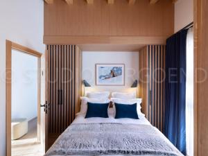 Chalet spacieux avec spa et cinéma privé pour 14 pers. - FR-1-866-10