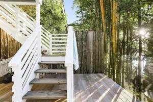 Bundeena Sands Barefoot Private Beach Oasis