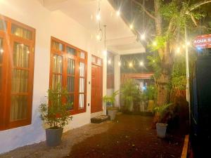 Aqua Shade Family Apartment -Weligama