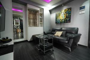 OYO 93365 Apartement Gateway By Sarana Cipta Mahakarya Ii