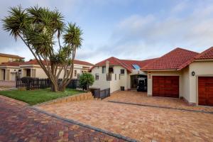 See the Sea Golf Estate Villa