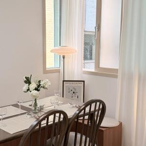 Hongdae Yeonnam Mangwon Walking Distance 3QBED Airport Railroad Luggage Storage Parking