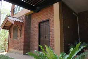Guruge Villa Stay Habarana