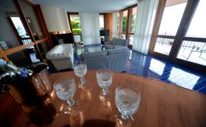 Holiday Garda Villa Dolcelago Lake Front