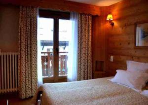 Hotels Hotel Floralp : photos des chambres