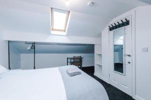 4BDR House By Eason Stays Short Lets Chorley