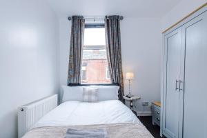 4BDR House By Eason Stays Short Lets Chorley