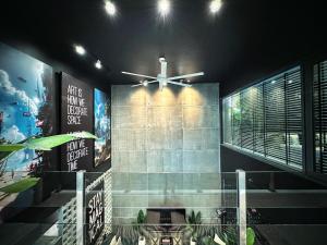 Z Loft Seaside FutureJungle Loft