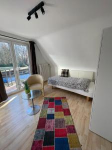 Hamburger Villenviertel, ganzes Haus mit 5 Einbettzimmern,1 Esszimmer