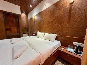 Navasharadas White Sand Beach House
