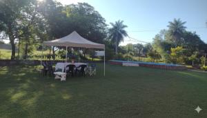 Casa con Pileta en Paso