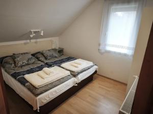 Magyar Tenger Pihenőház, 4-8 főre Balatonakarattya