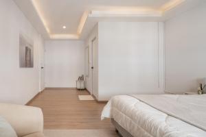 Dokki House I 4BR 3BA I BTS Bearing I Netflix