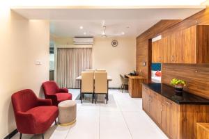 Triton Suites By Bestinn Leisure Domlur Bangalore