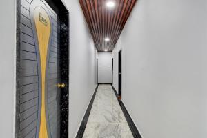 Hotel O Srinika premium near airport