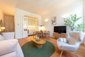 Almada 559 - Ortigão Residence