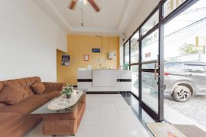 RedDoorz Syariah at Hotel JK Veteran Buntok