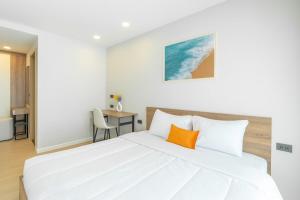 New Coastal 2BR Best Location Boat Avenue-Bangtao