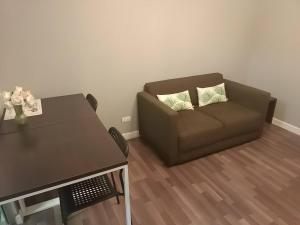 Secret Homey Free Pick Up Airport or Airport Link ห้องลับโฮมมี่ฟรีรับสนามบิน หรือ แอร์พอทลิ้งค์