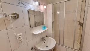 Villa Laura - 42-02