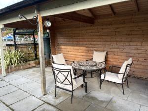 The Knutsford Bungalow